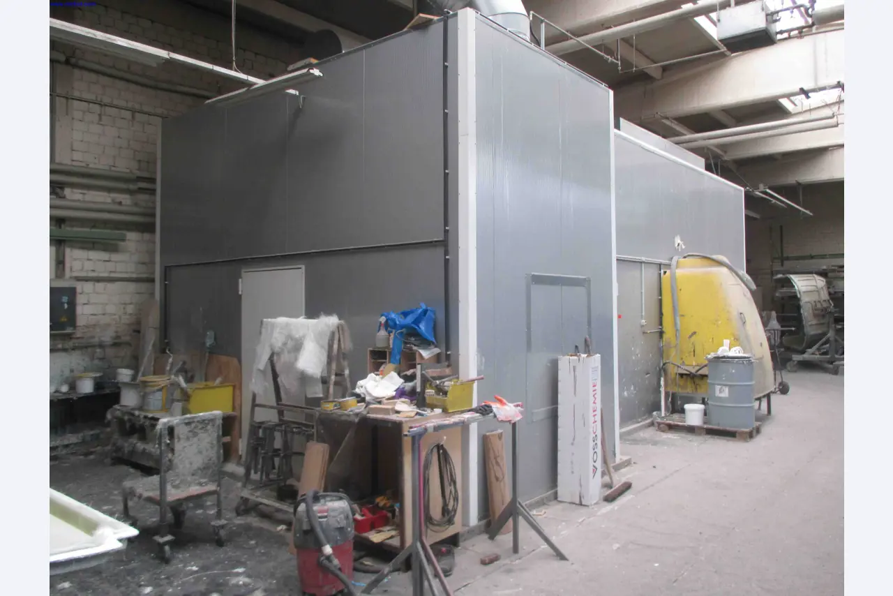 Vehicle construction, horse trailers-1