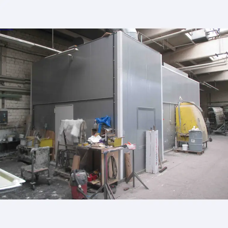 Vehicle construction, horse trailers-1