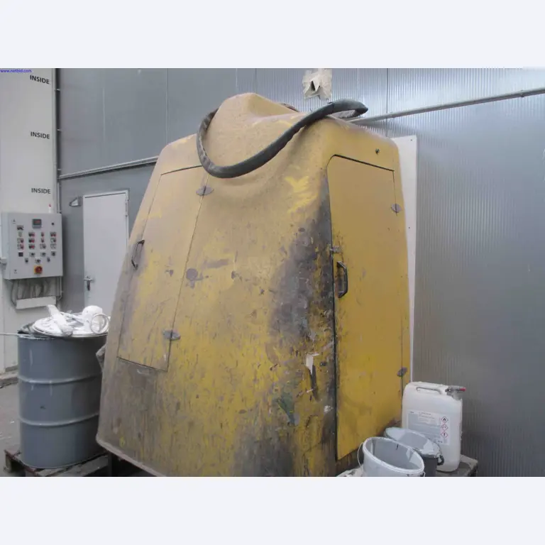 Vehicle construction, horse trailers-9