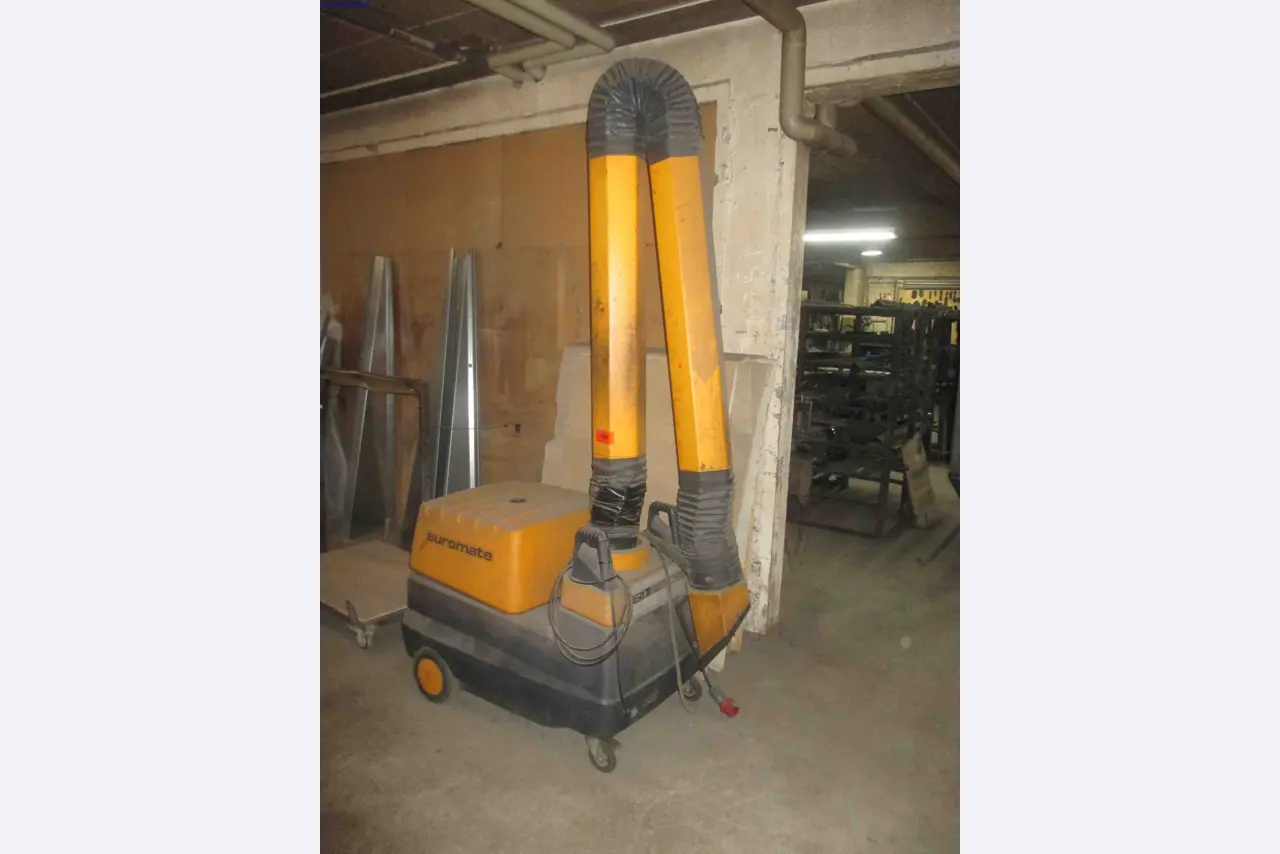 Vehicle construction, horse trailers-1