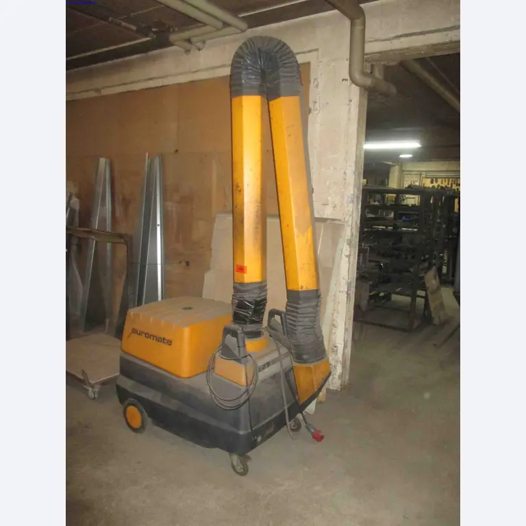 Vehicle construction, horse trailers-1