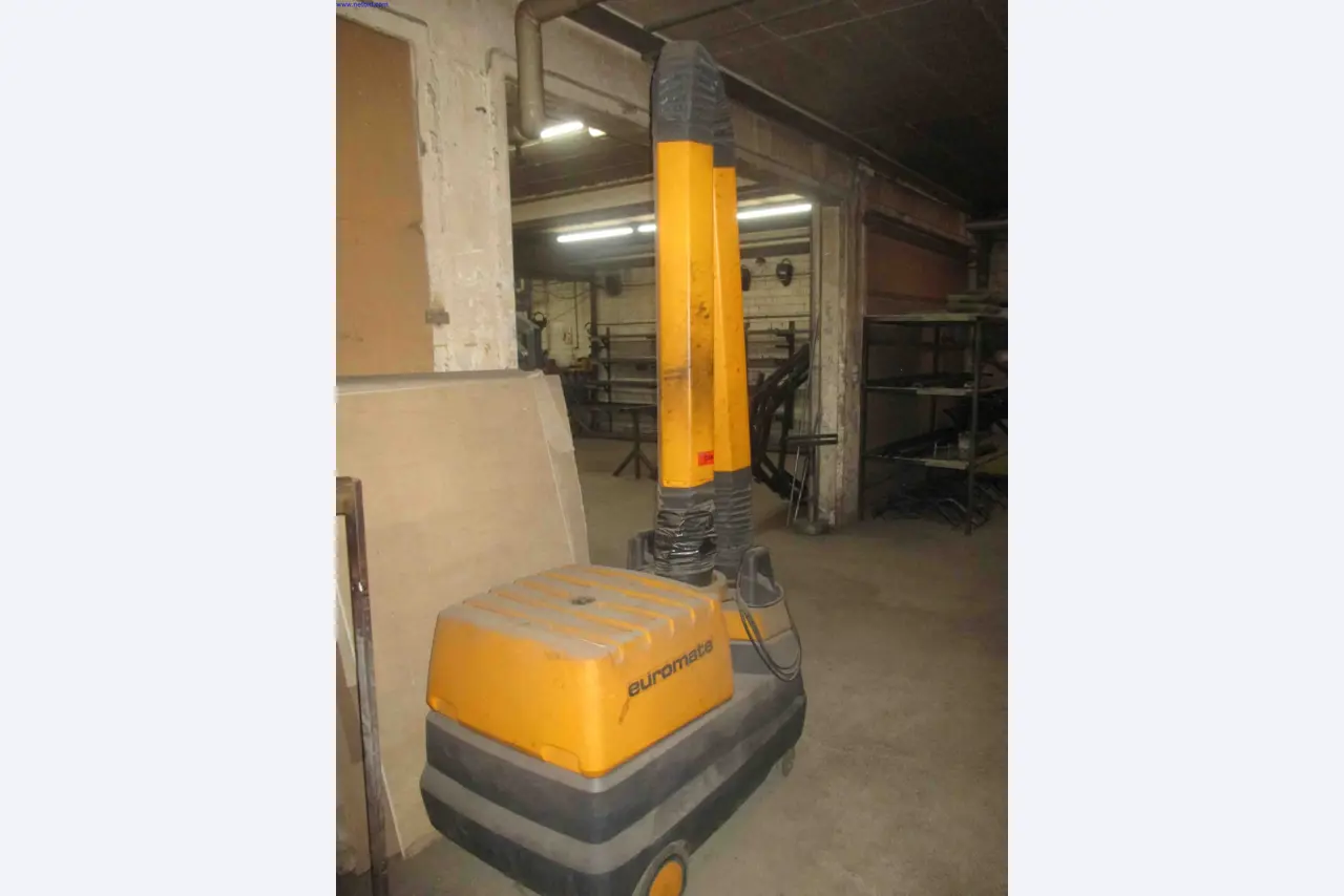 Vehicle construction, horse trailers-2