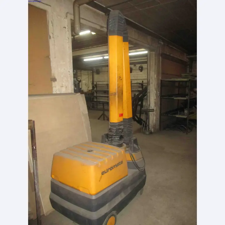 Vehicle construction, horse trailers-2