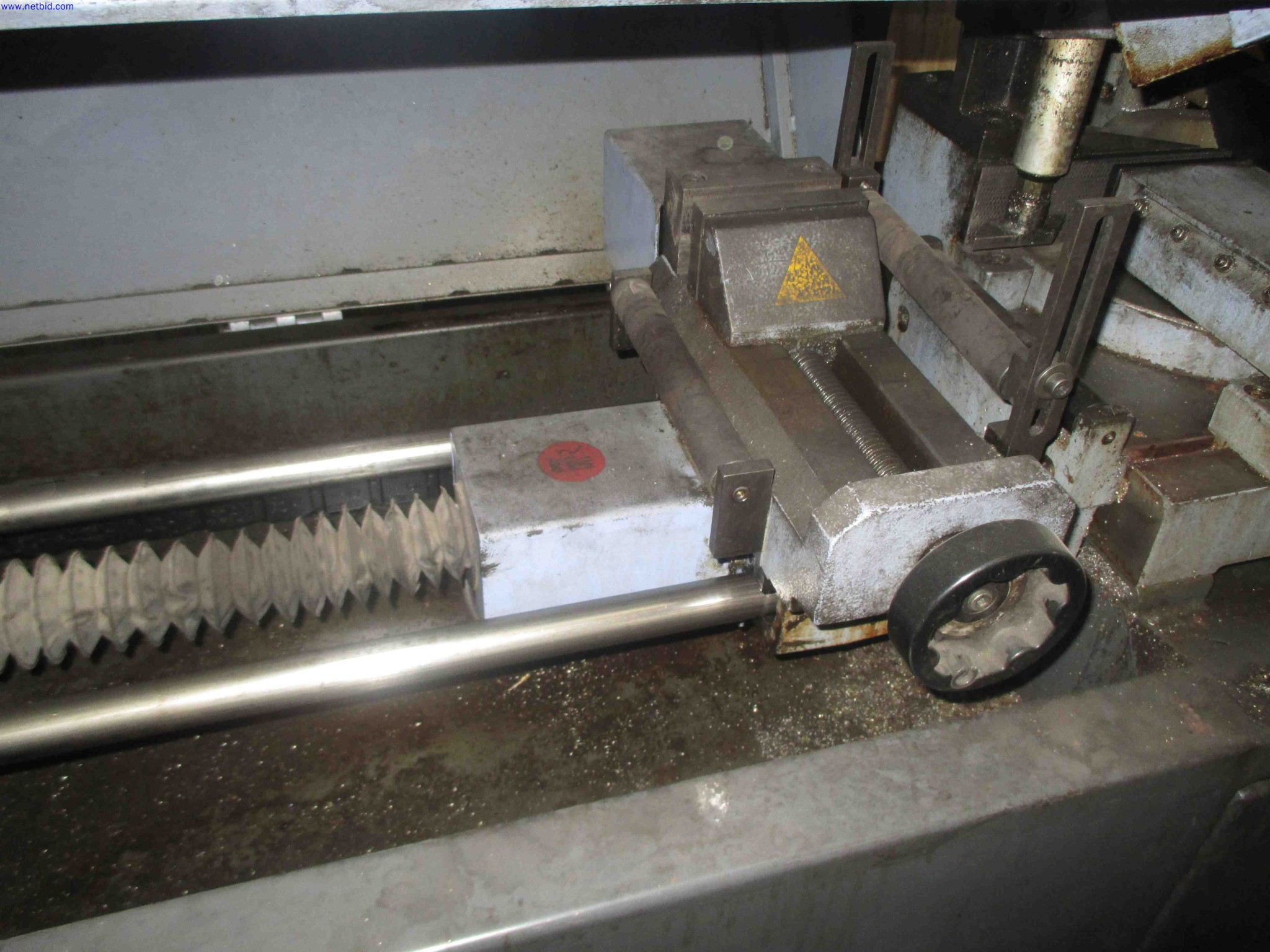 Vehicle construction, horse trailers-7