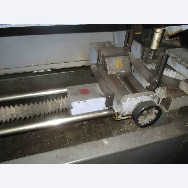 Vehicle construction, horse trailers-7