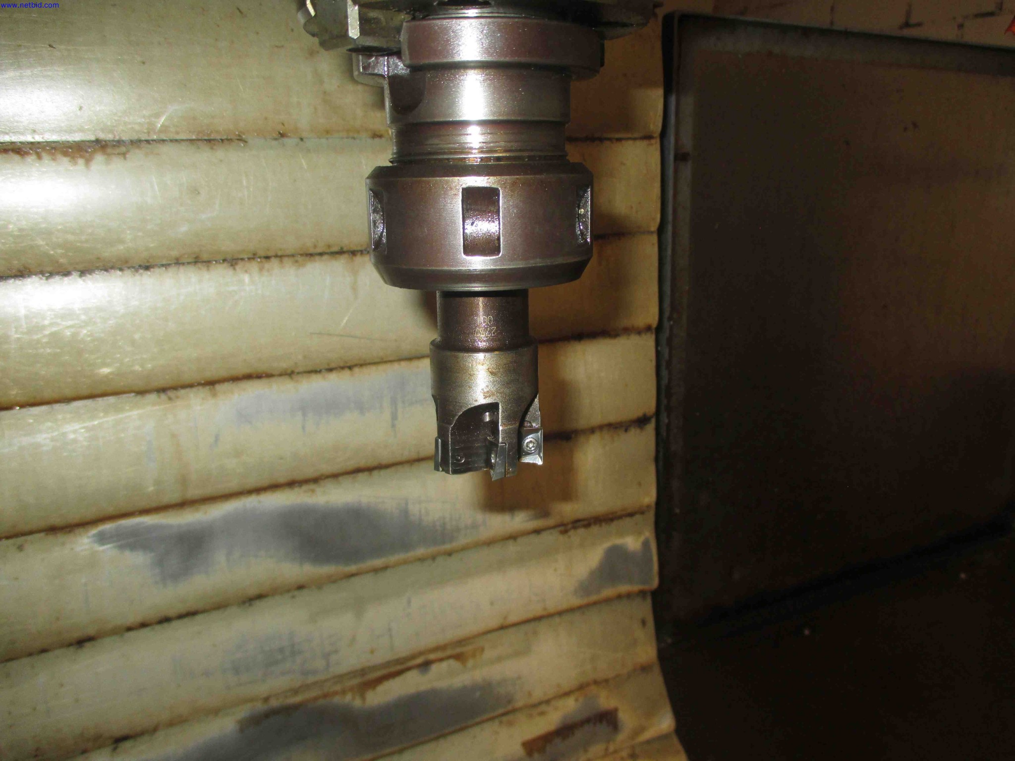 Vehicle construction, horse trailers-3