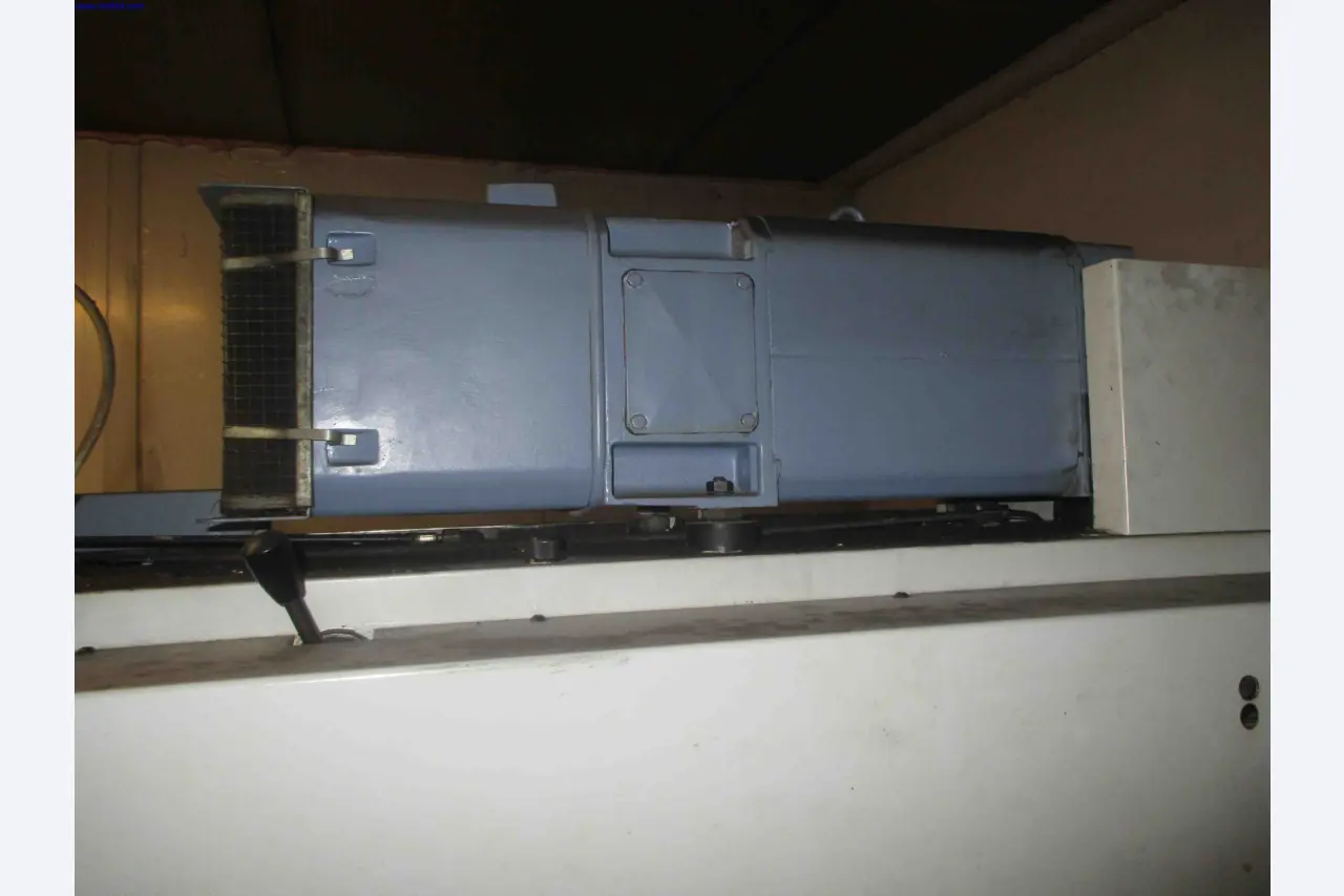 Vehicle construction, horse trailers-8