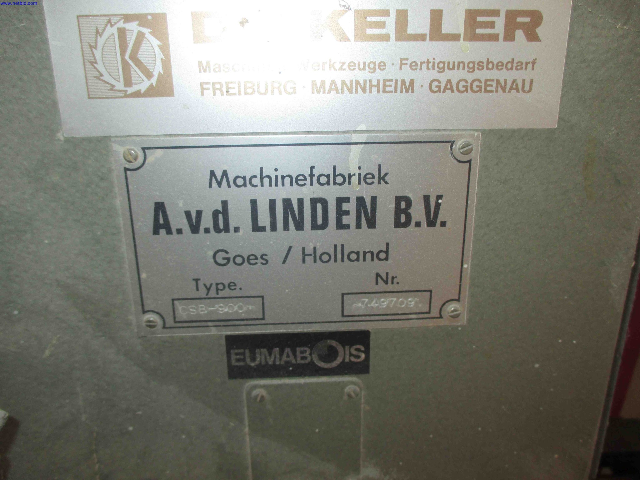 Vehicle construction, horse trailers-3