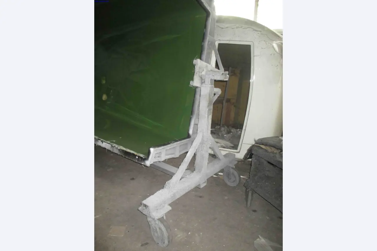Vehicle construction, horse trailers-2