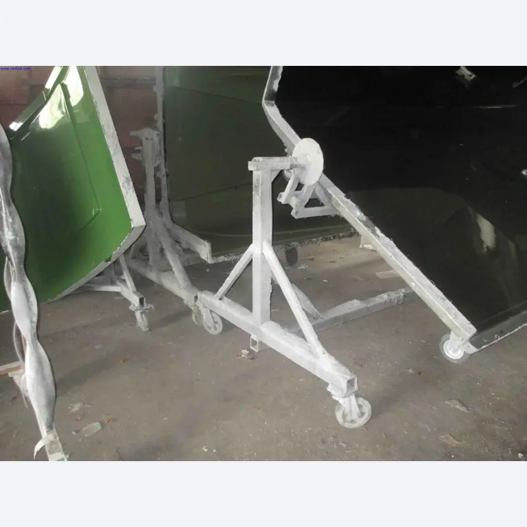 Vehicle construction, horse trailers-4