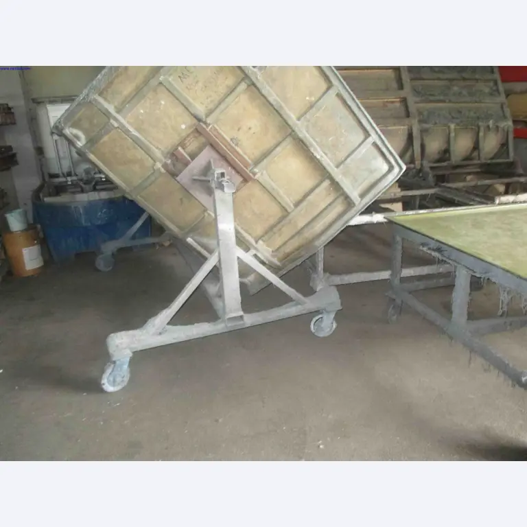 Vehicle construction, horse trailers-5