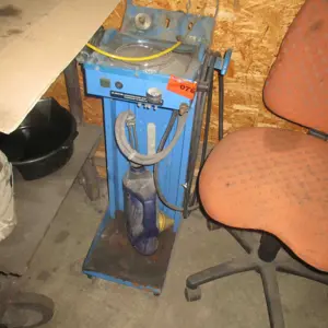 Brake bleeding device ATE