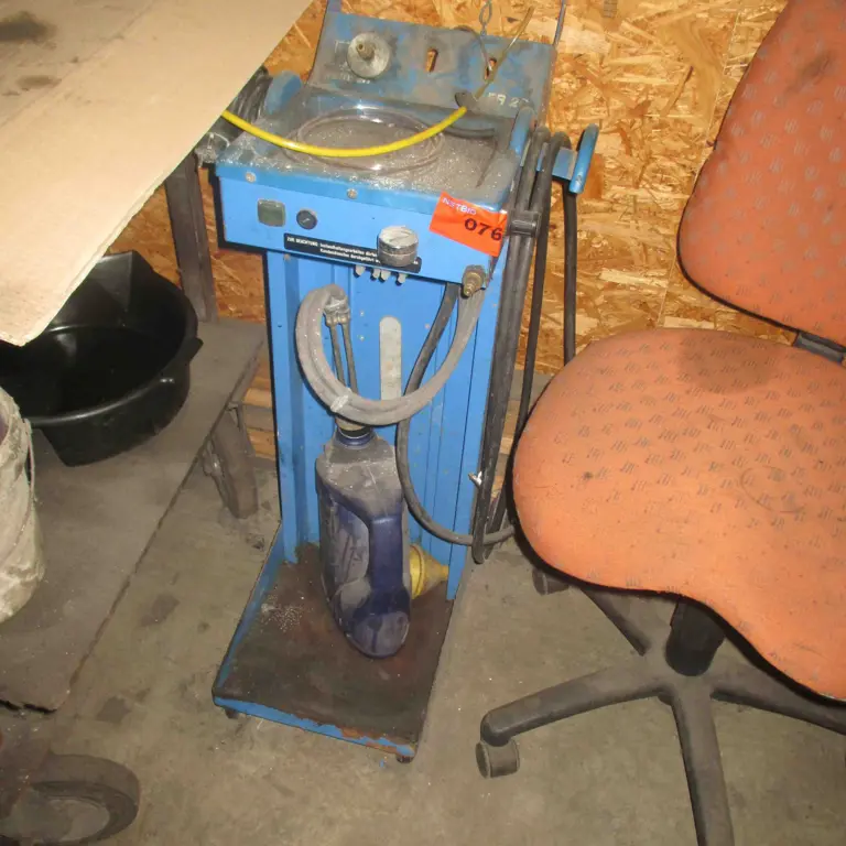 Brake bleeding device ATE