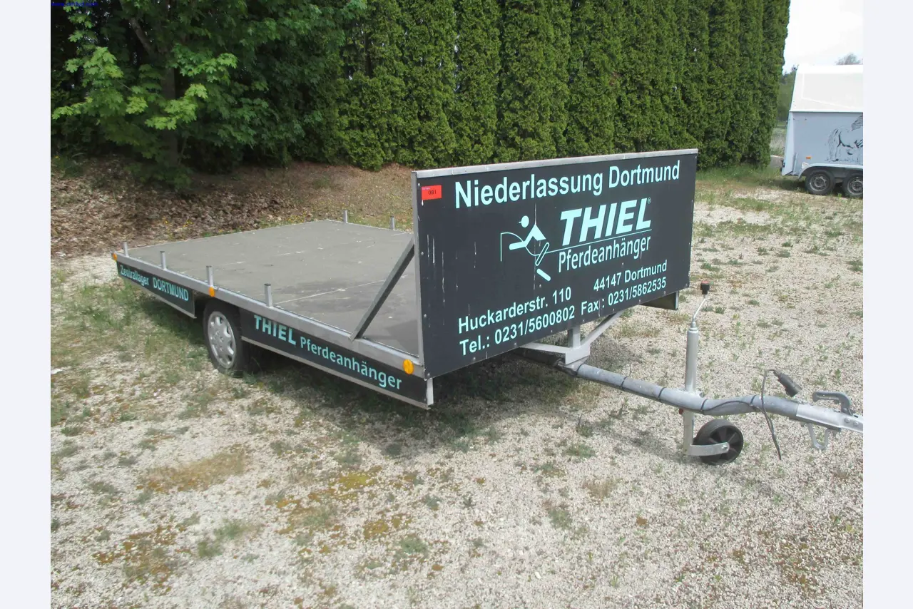 Vehicle construction, horse trailers-1
