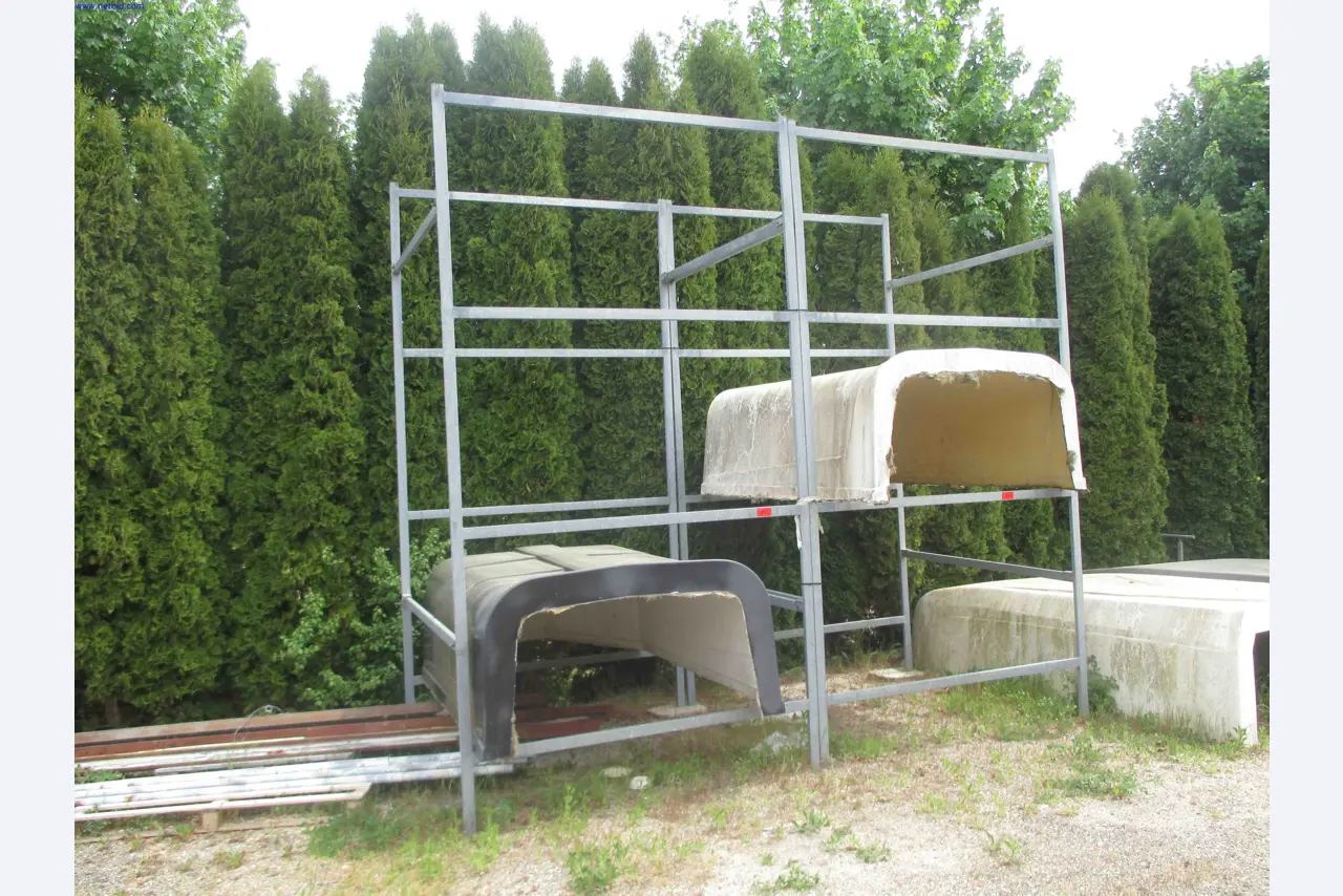 Vehicle construction, horse trailers-2