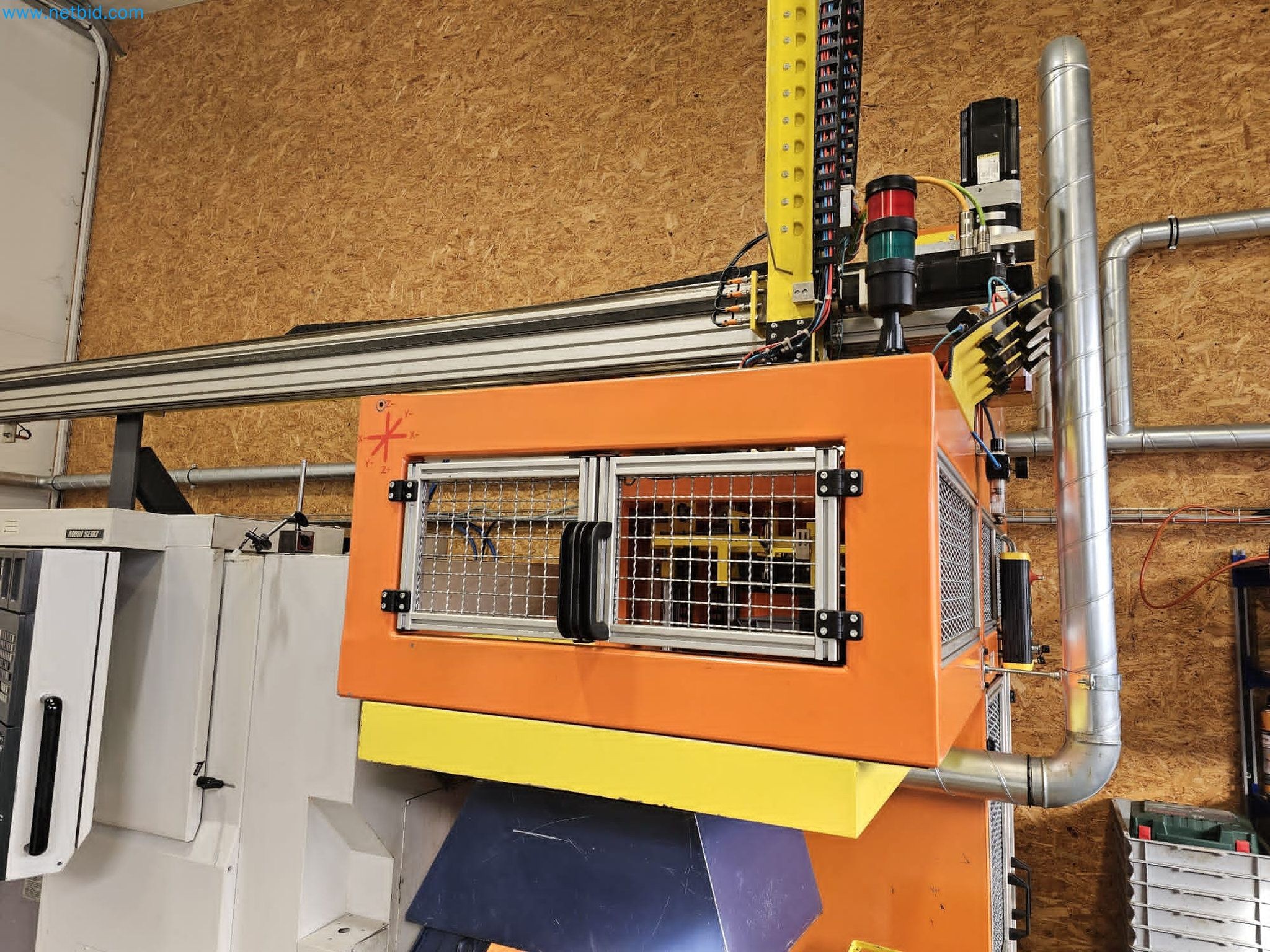 Well-maintained CNC machines from business closure-10