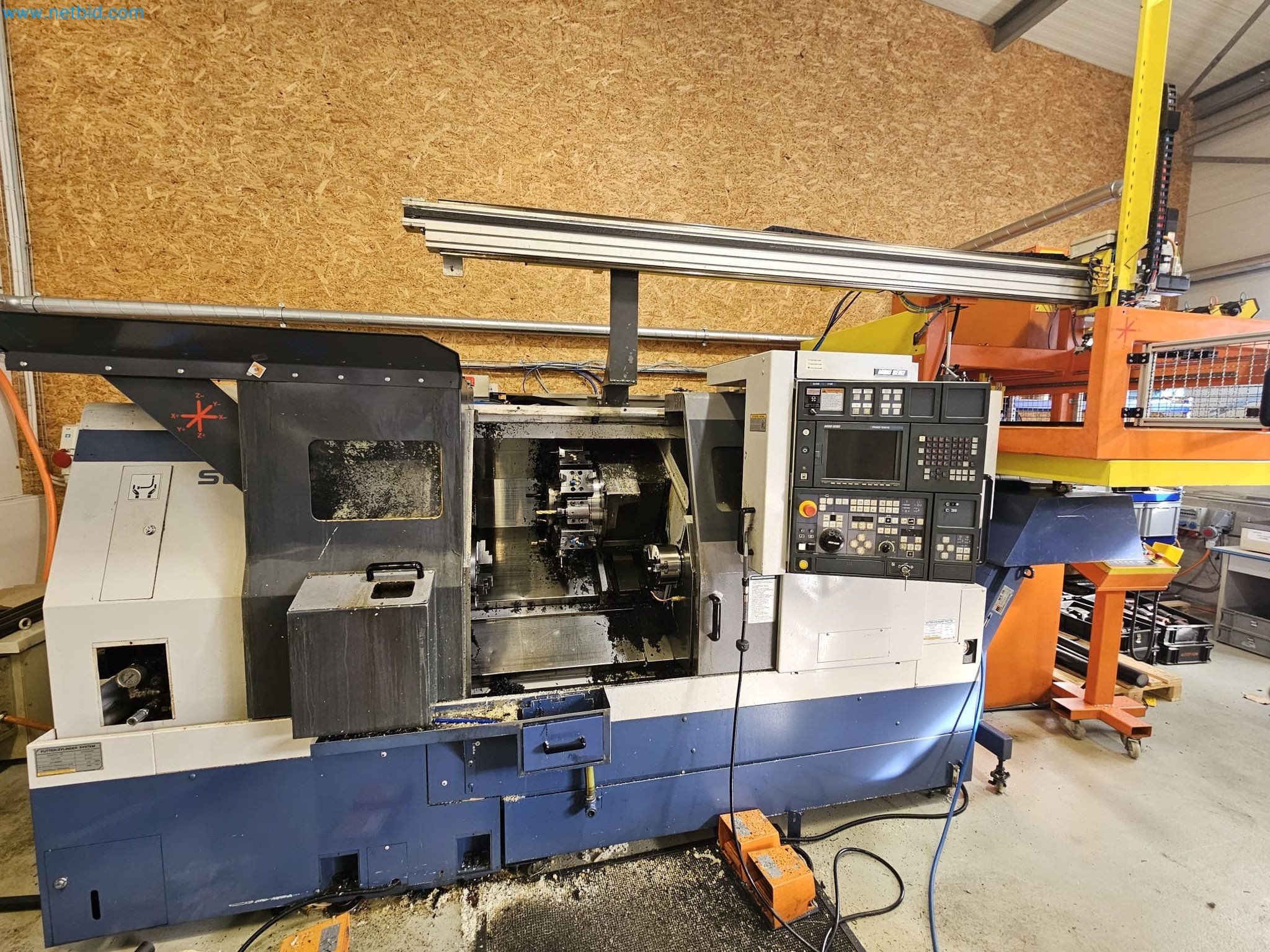 Well-maintained CNC machines from business closure-1