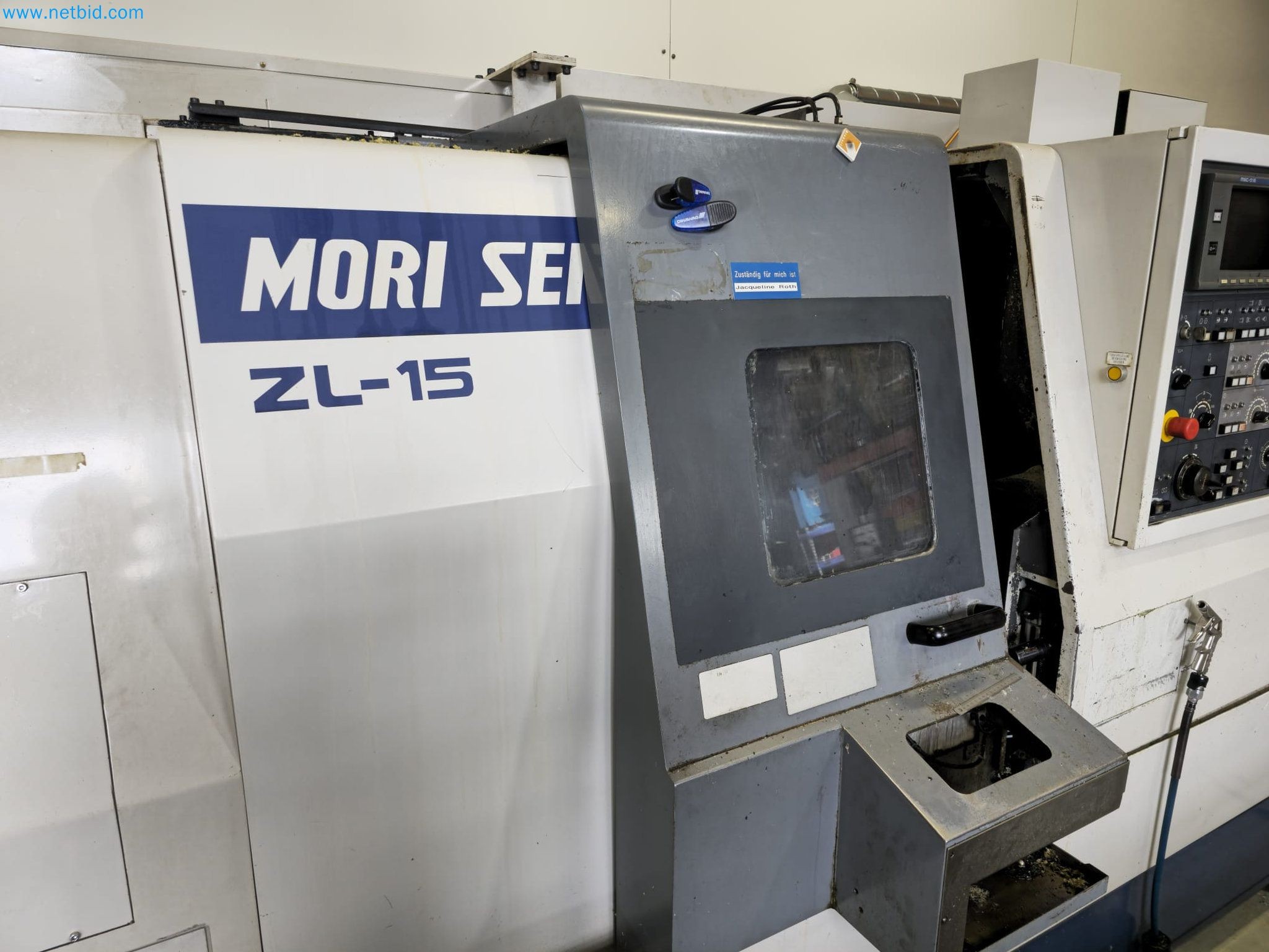 Well-maintained CNC machines from business closure-1