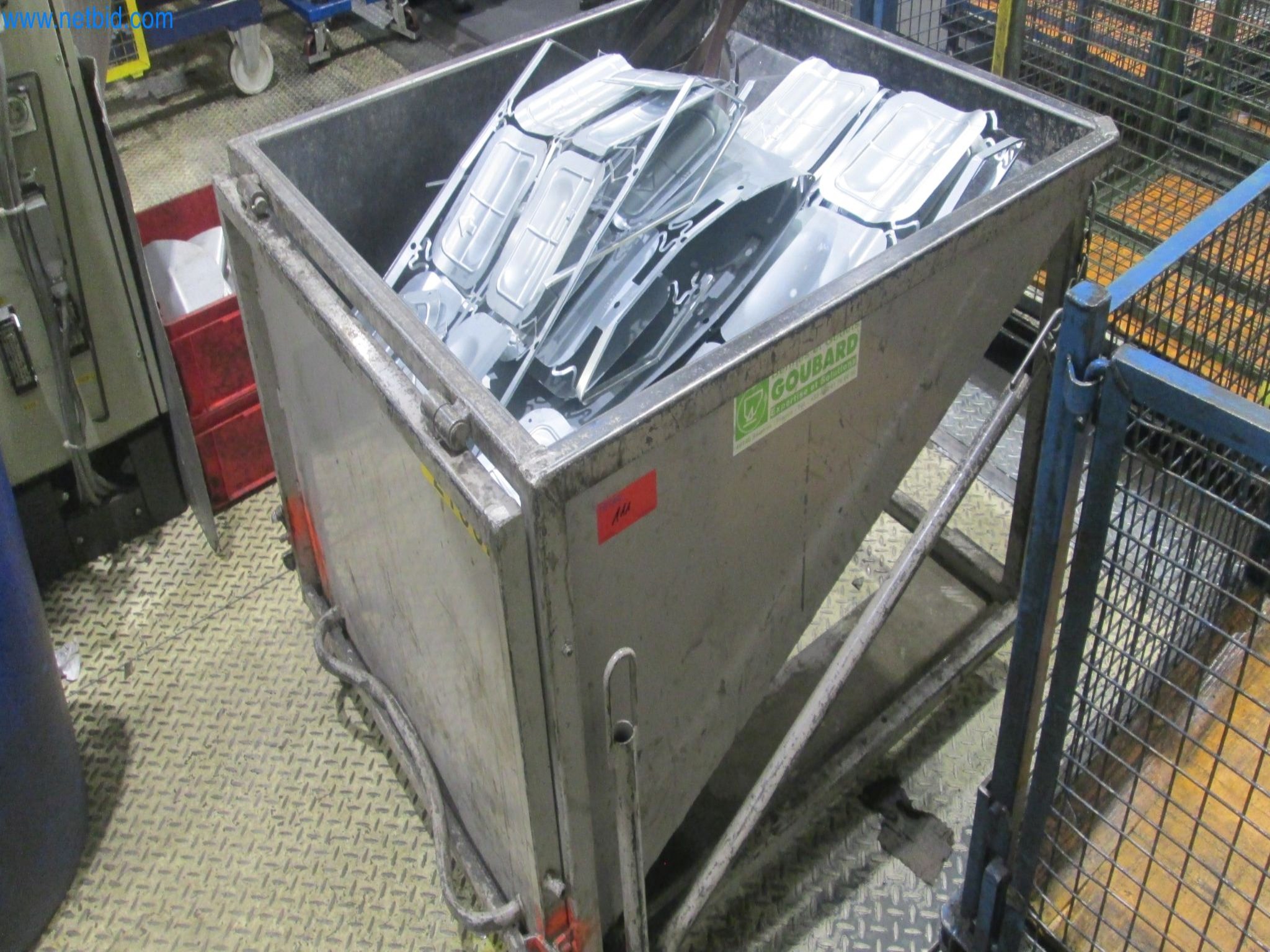 Betriebsstillegung: Produktionsanlagen eines Automobilzulieferers – Allgaier Werke in Frankreich-1