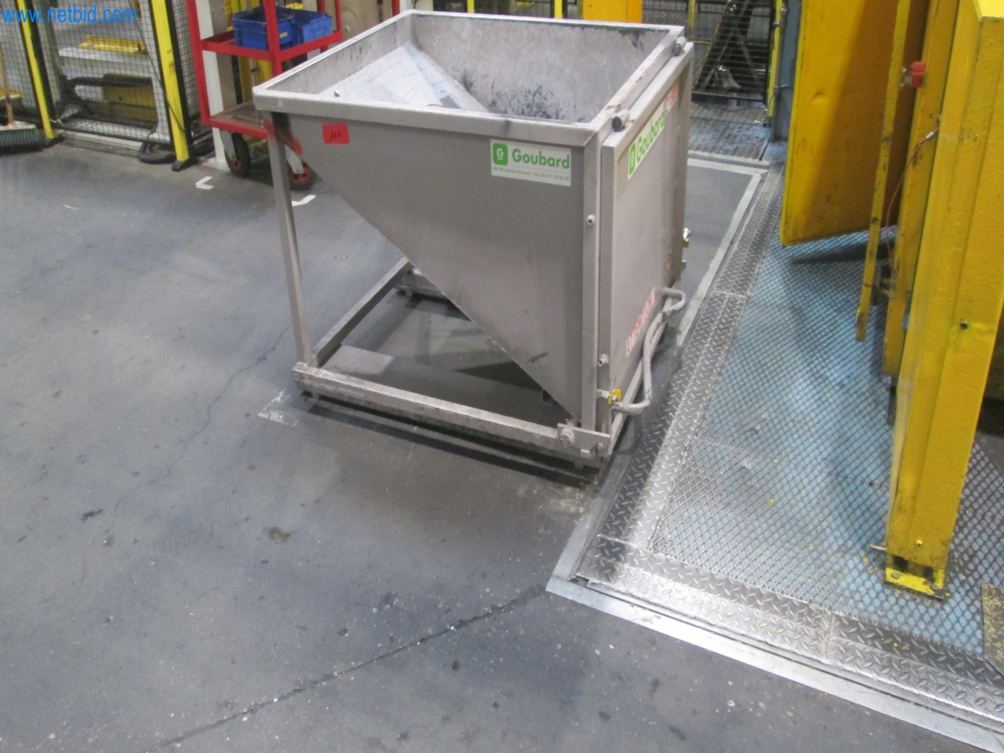 Betriebsstillegung: Produktionsanlagen eines Automobilzulieferers – Allgaier Werke in Frankreich-2