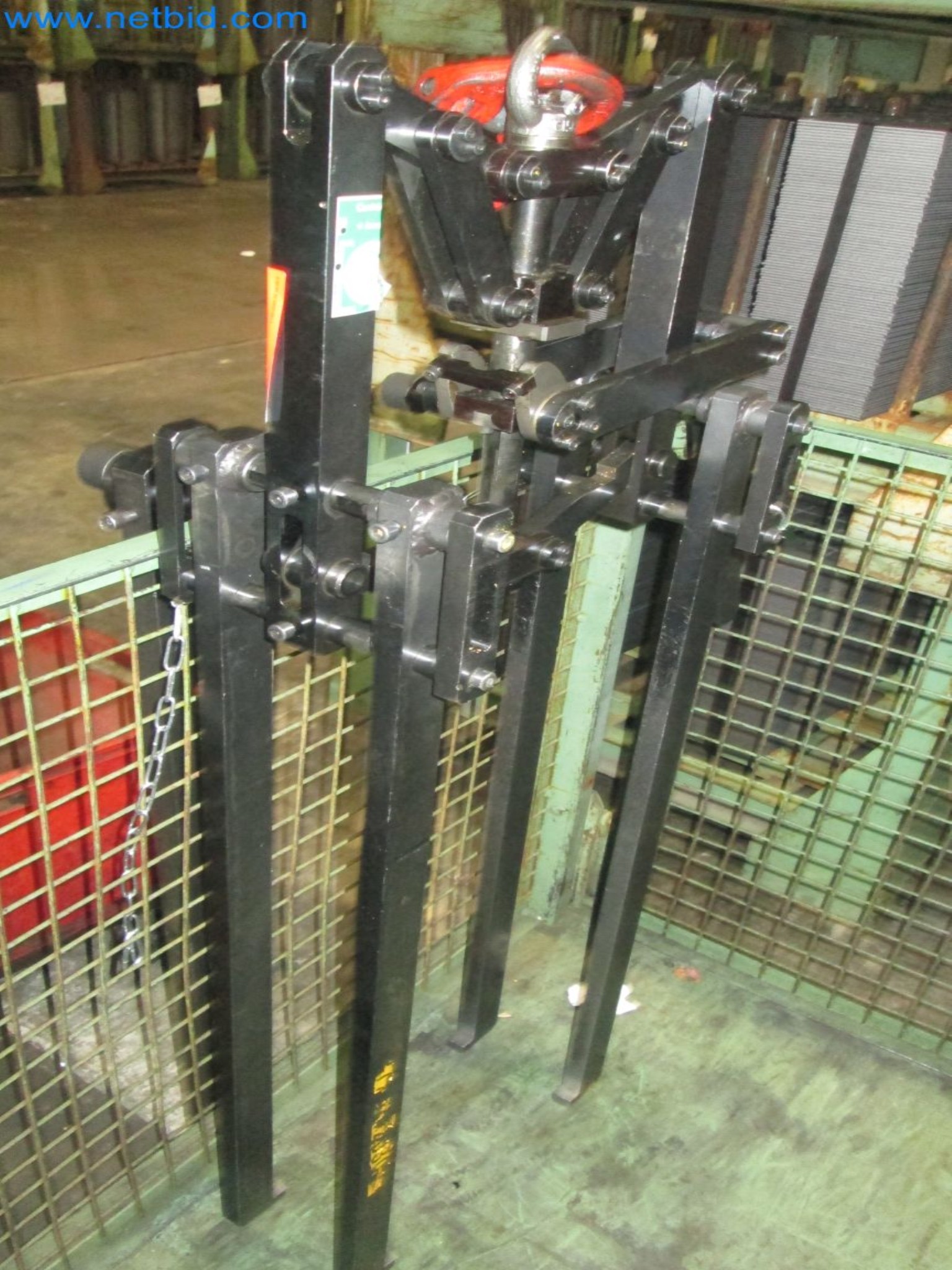 Betriebsstillegung: Produktionsanlagen eines Automobilzulieferers – Allgaier Werke in Frankreich-4