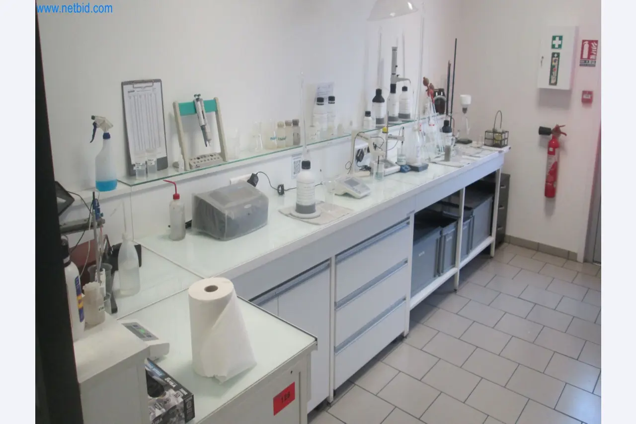 Betriebsstillegung: Produktionsanlagen eines Automobilzulieferers – Allgaier Werke in Frankreich-1