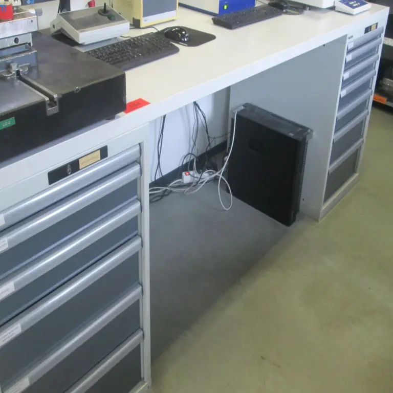 2 Tool drawer cabinets Lista