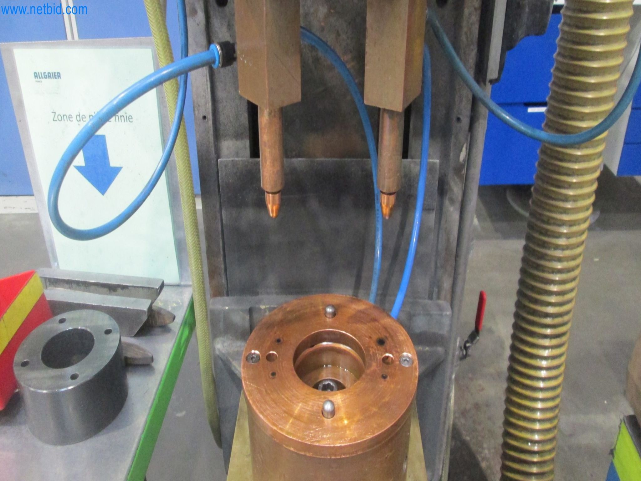 Betriebsstillegung: Produktionsanlagen eines Automobilzulieferers – Allgaier Werke in Frankreich-4