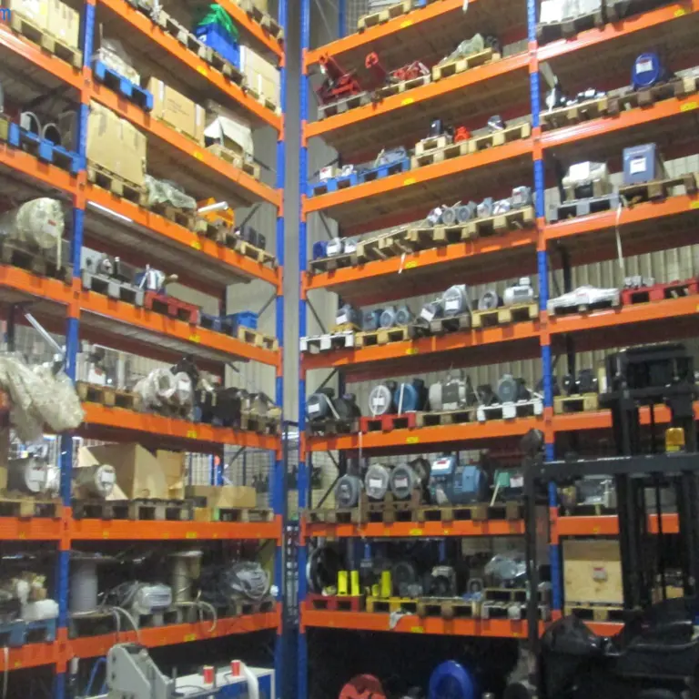 12 lfm. Palettenschwerlastregale