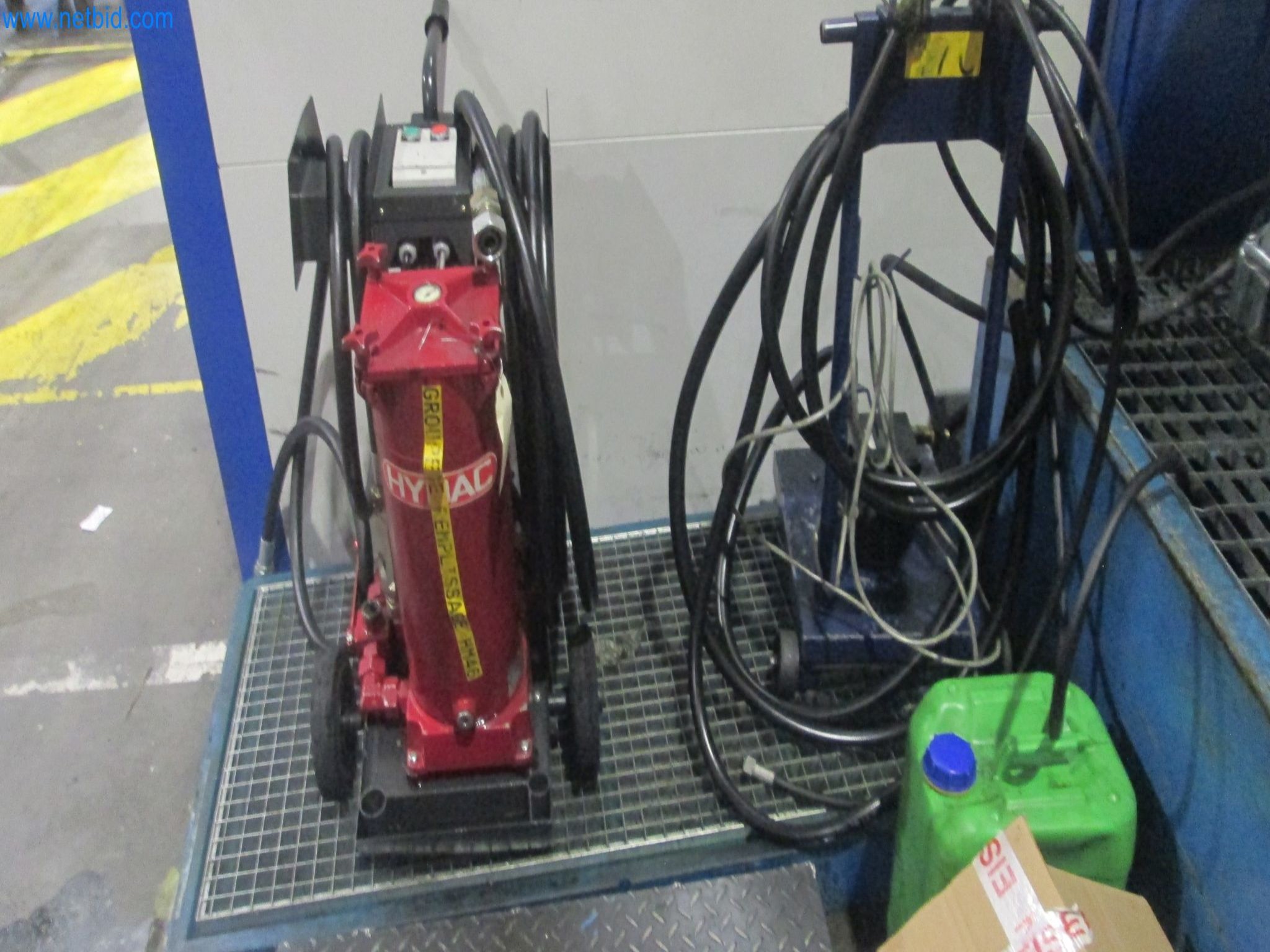 Betriebsstillegung: Produktionsanlagen eines Automobilzulieferers – Allgaier Werke in Frankreich-2