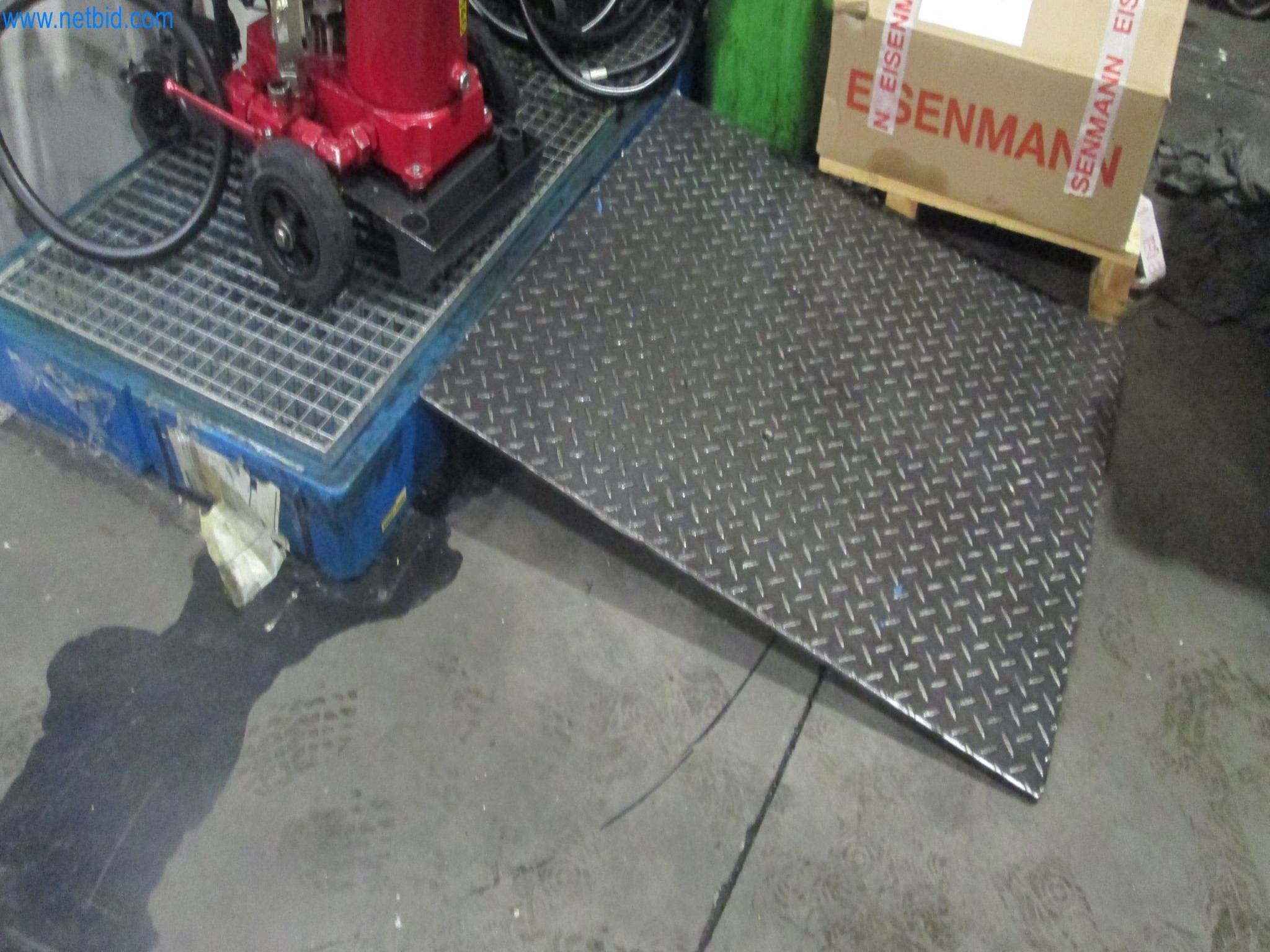 Betriebsstillegung: Produktionsanlagen eines Automobilzulieferers – Allgaier Werke in Frankreich-5