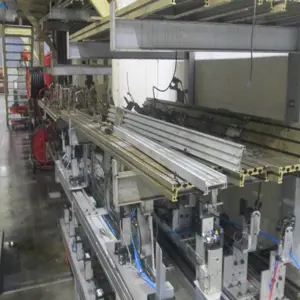 5 Single-sided cantilever racking