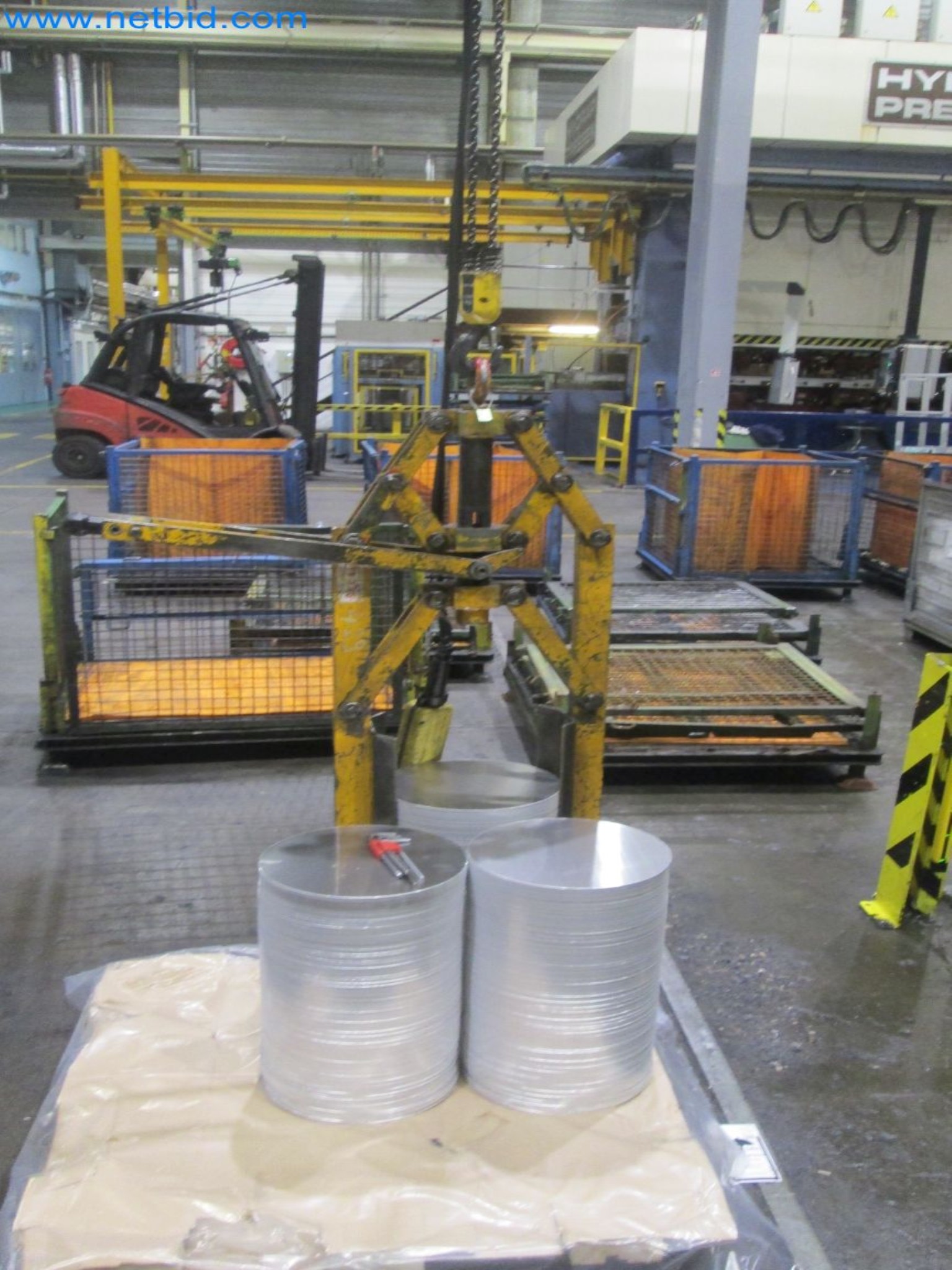 Betriebsstillegung: Produktionsanlagen eines Automobilzulieferers – Allgaier Werke in Frankreich-3