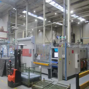 Double welding/assembly cell (SO-9)