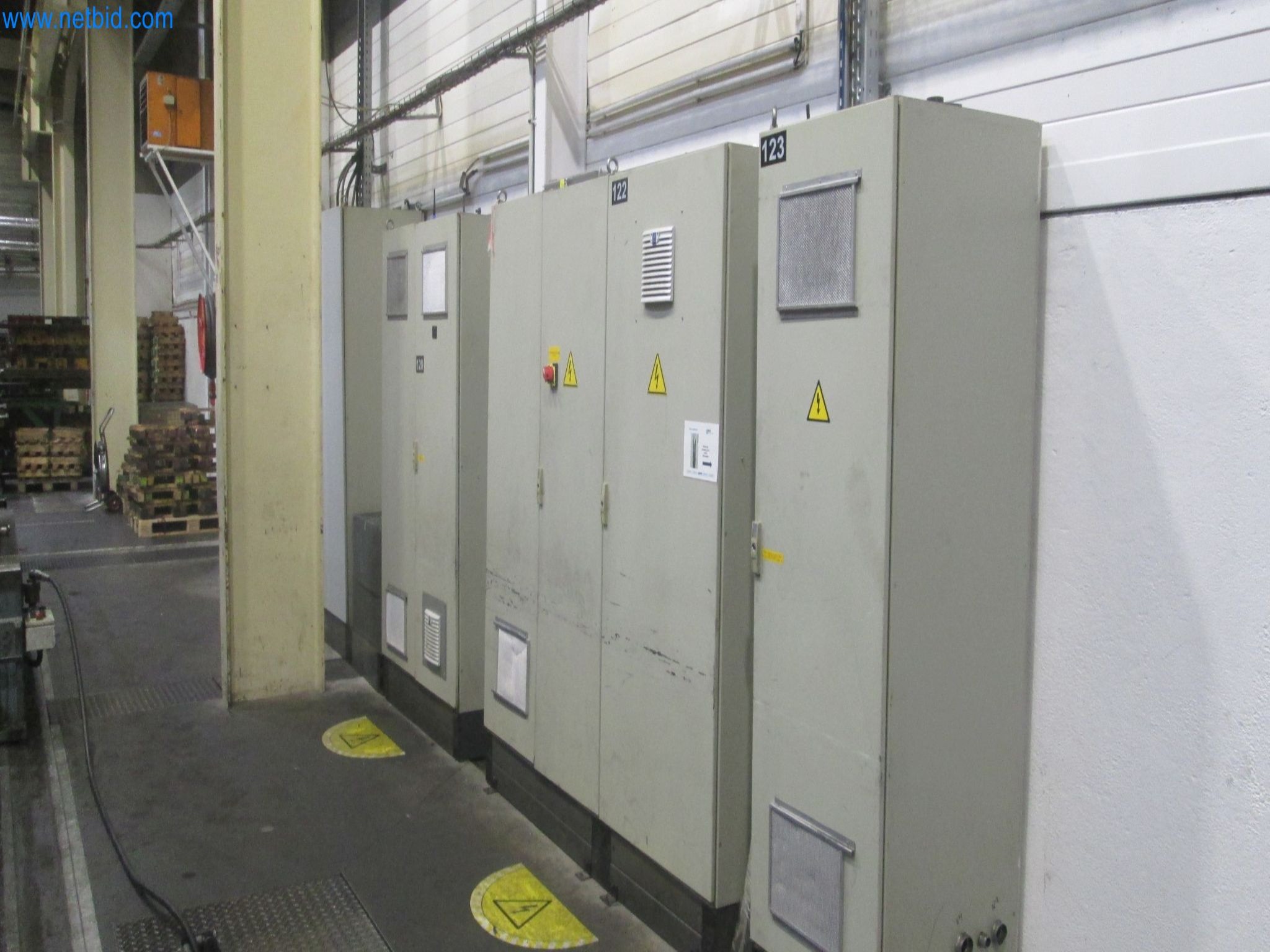 Betriebsstillegung: Produktionsanlagen eines Automobilzulieferers – Allgaier Werke in Frankreich-24