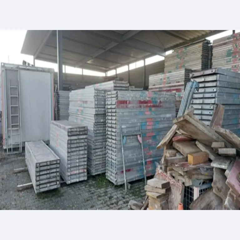 6,400 m² façade scaffolding elements with accessories-1