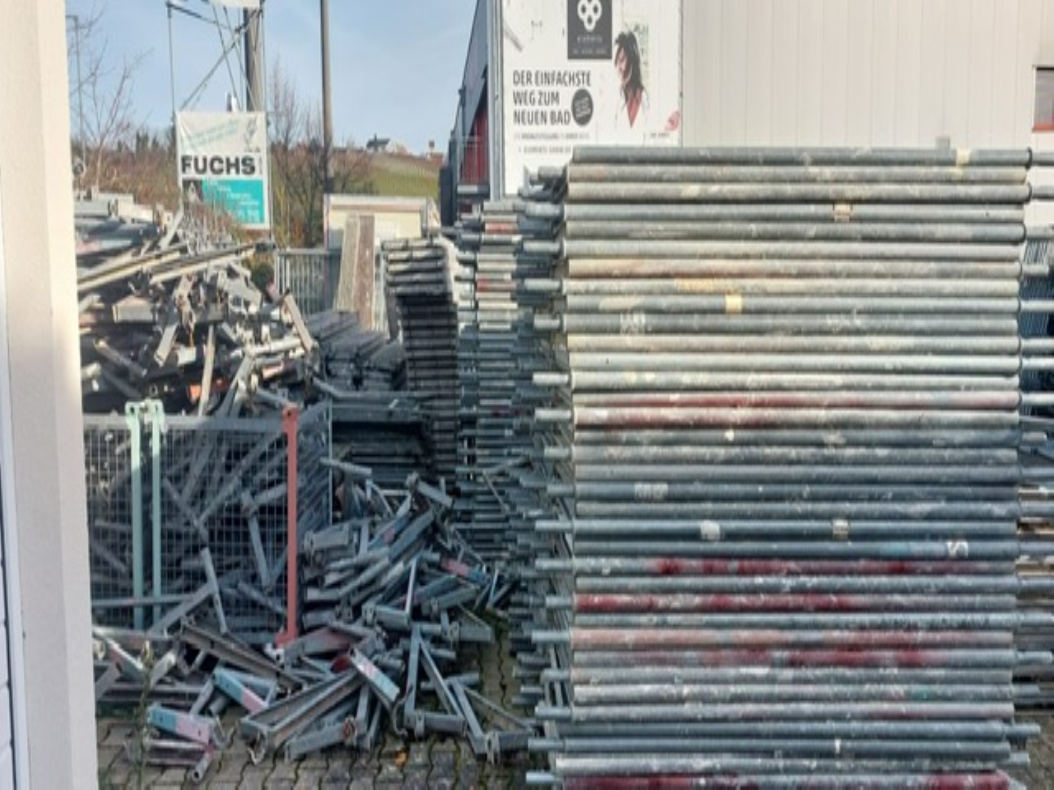 6,400 m² façade scaffolding elements with accessories-2