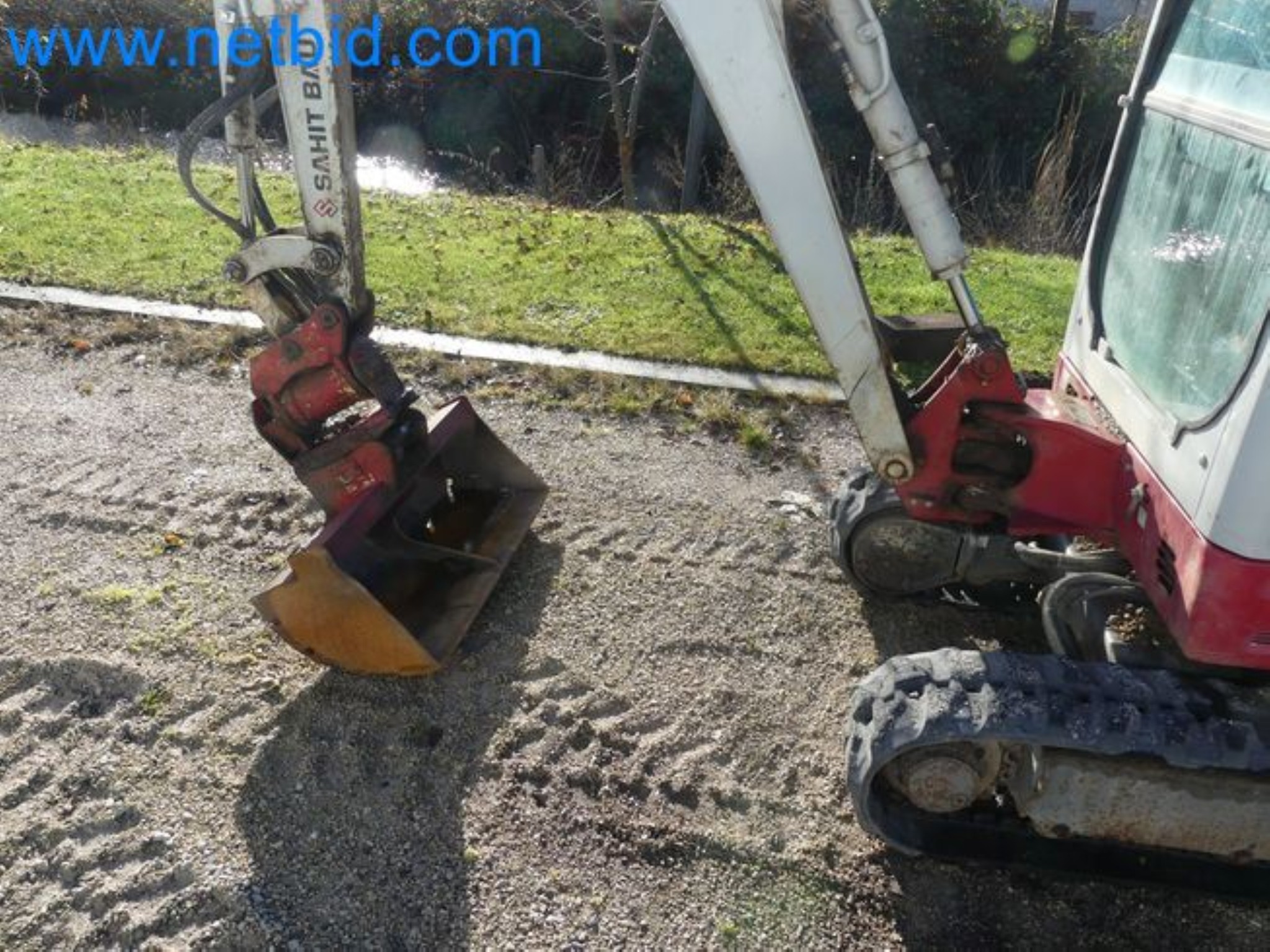 TAKEUCHI TB216 mini crawler excavator-10