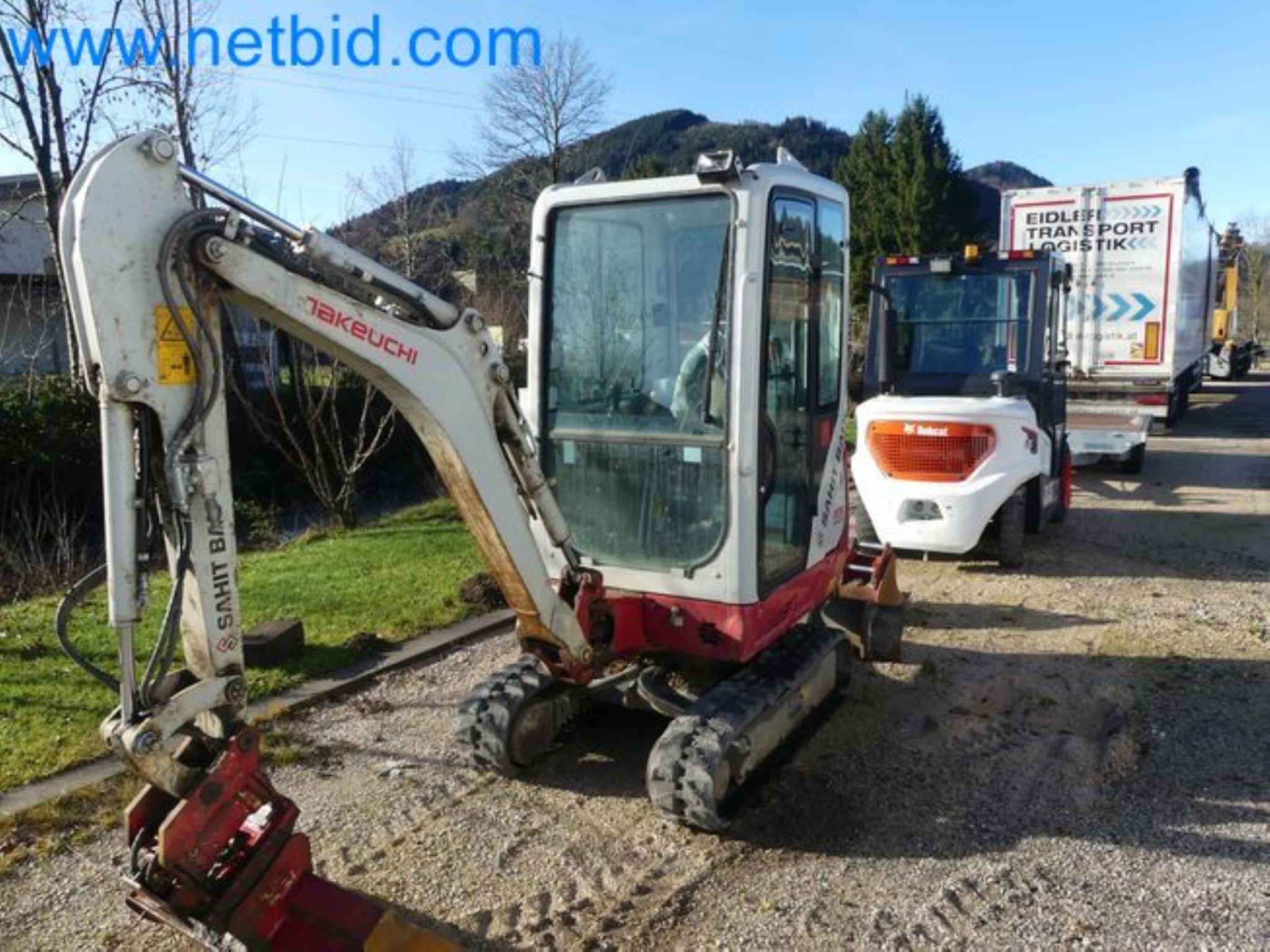TAKEUCHI TB216 mini crawler excavator-13
