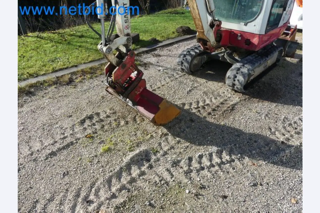 TAKEUCHI TB216 mini crawler excavator-15