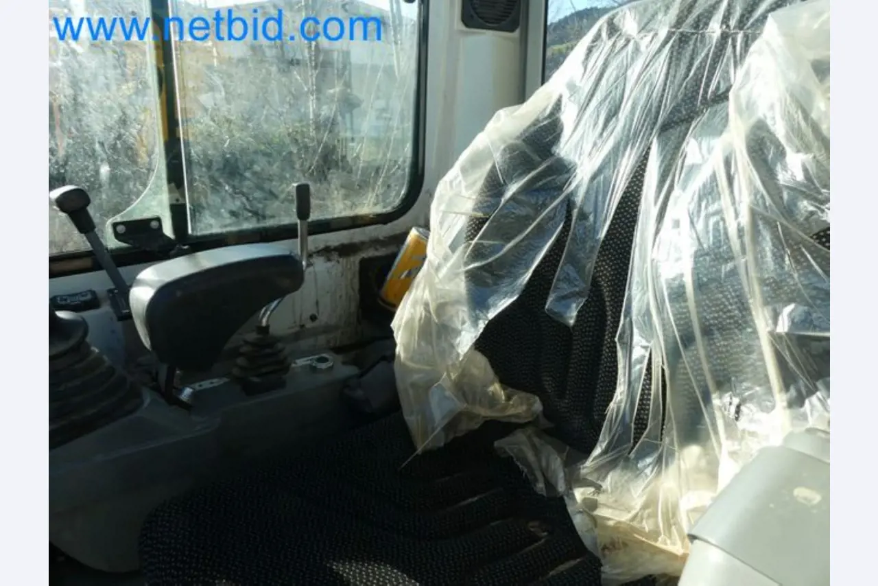 TAKEUCHI TB216 mini crawler excavator-22