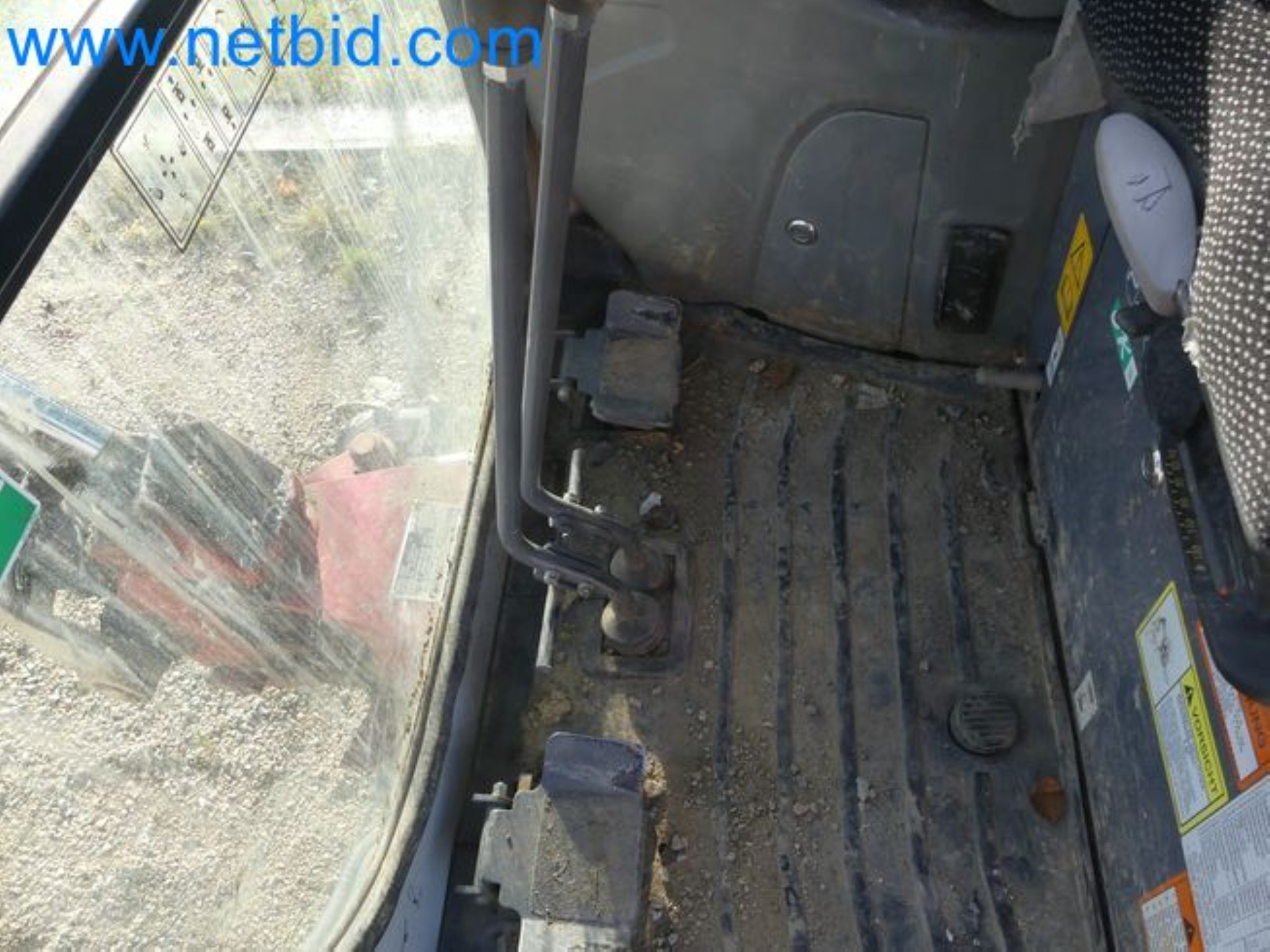 TAKEUCHI TB216 mini crawler excavator-25