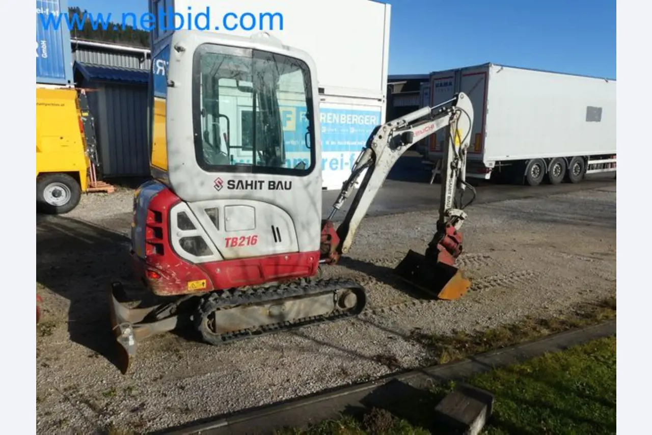 TAKEUCHI TB216 mini crawler excavator-34