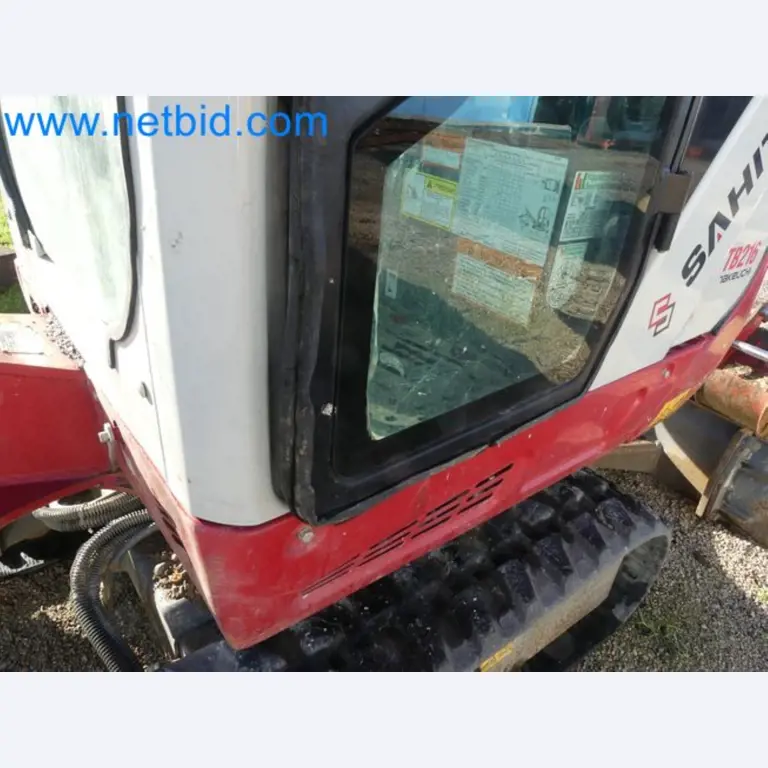 TAKEUCHI TB216 mini crawler excavator-35