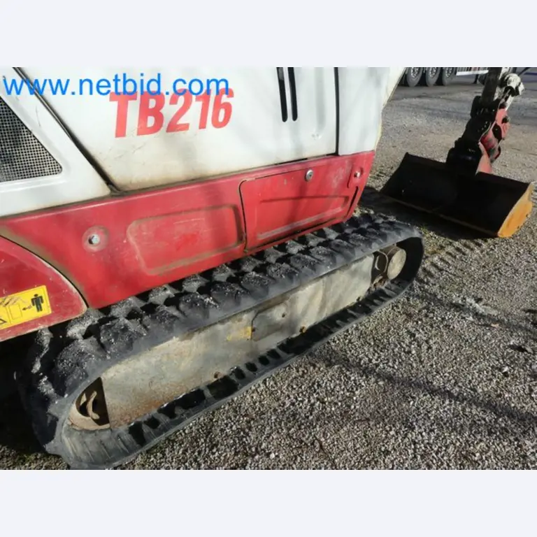 TAKEUCHI TB216 mini crawler excavator-40