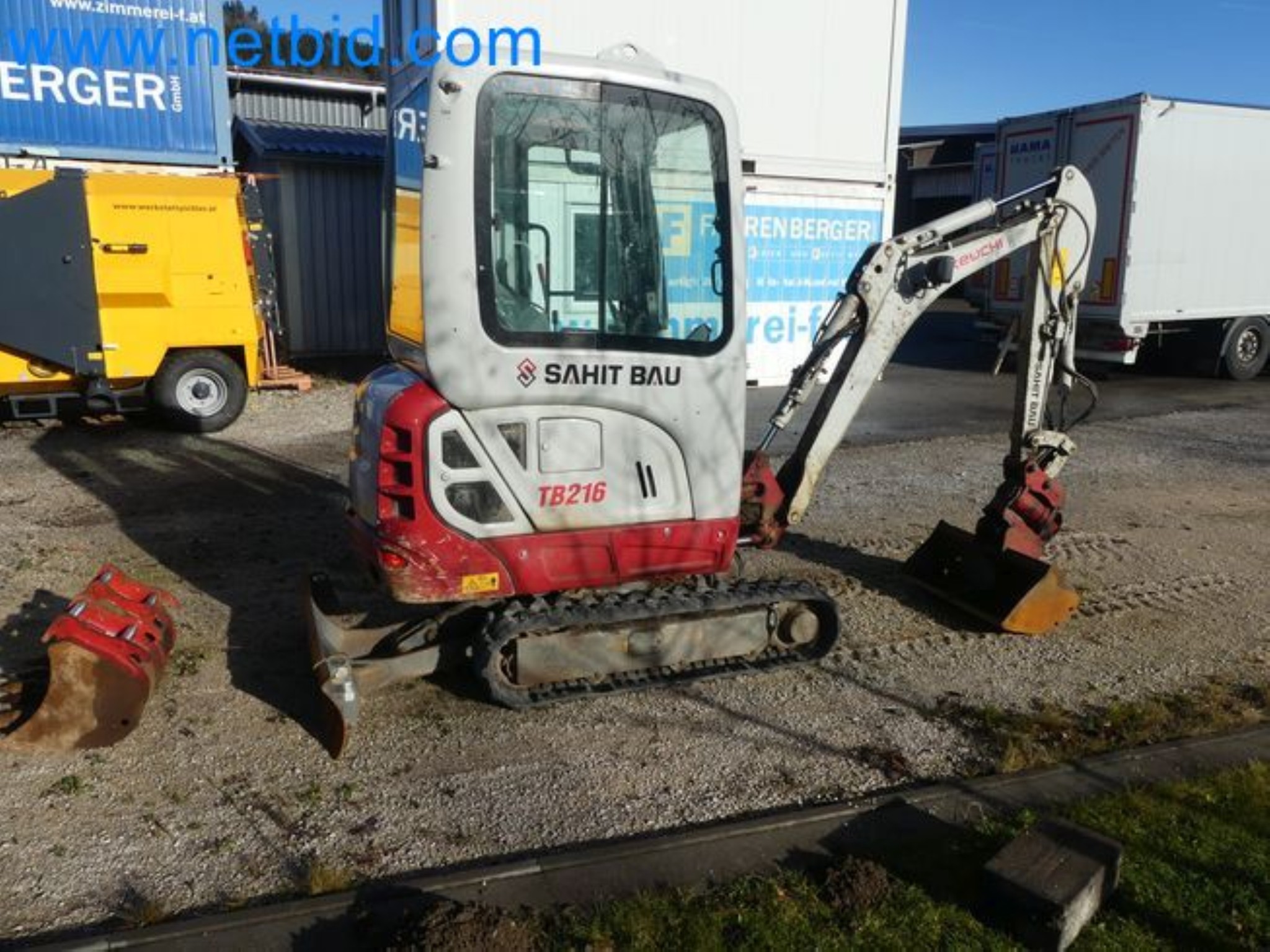 TAKEUCHI TB216 mini crawler excavator-45