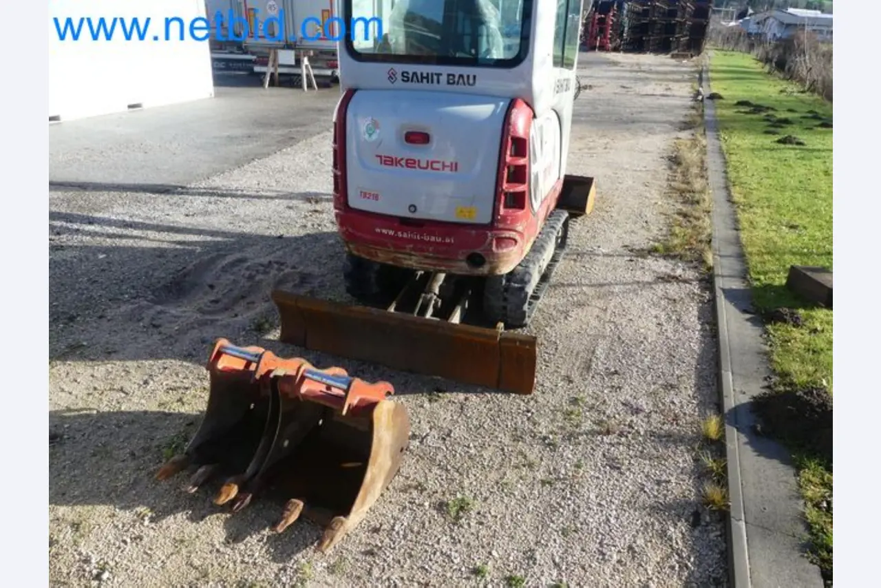 TAKEUCHI TB216 mini crawler excavator-47