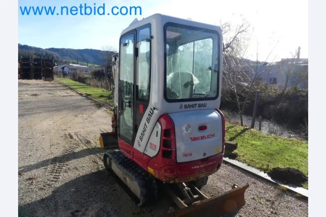 TAKEUCHI TB216 mini crawler excavator-5