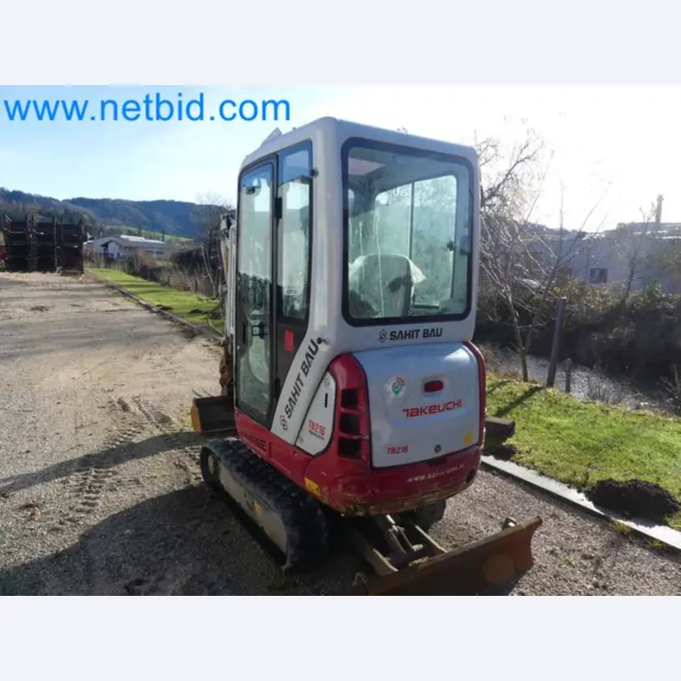 TAKEUCHI TB216 mini crawler excavator-5