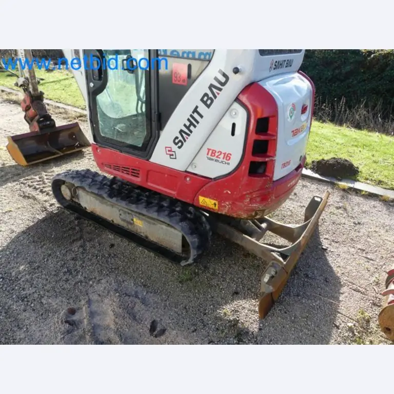 TAKEUCHI TB216 mini crawler excavator-6